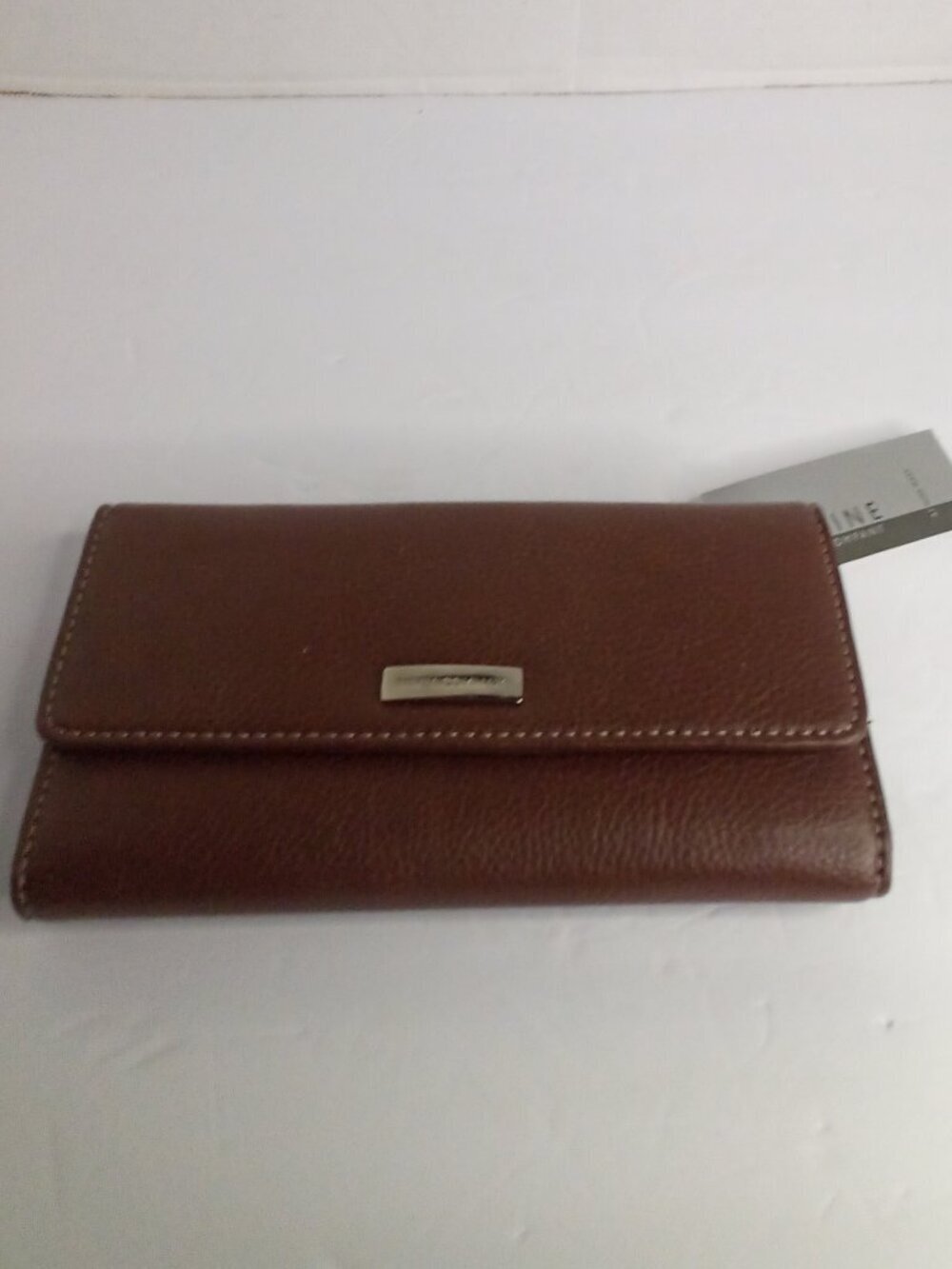 Nine & Company Wallet Tri-Fold Checkbook Pen Holder Leather Brown
